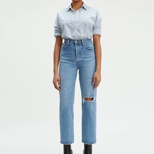 Levi’s Ribcage Straight Ankle Jeans
